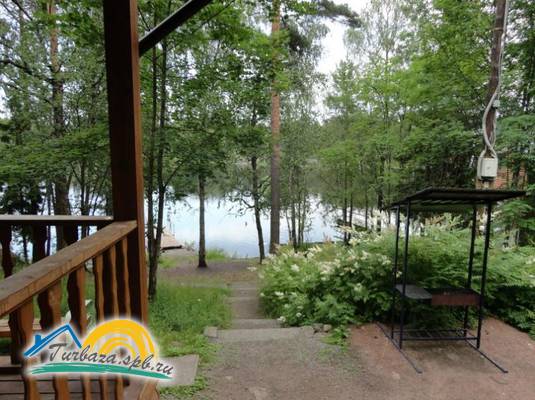 Комплекс коттеджей «Лесная сказка»