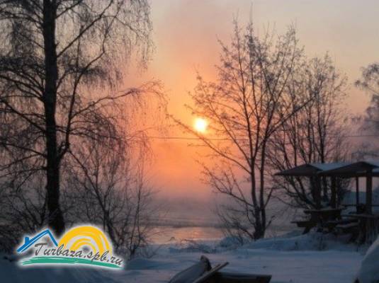 База «Угребись»