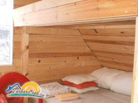 База «Угребись»