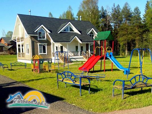 Загородный клуб «Европа в шапках»