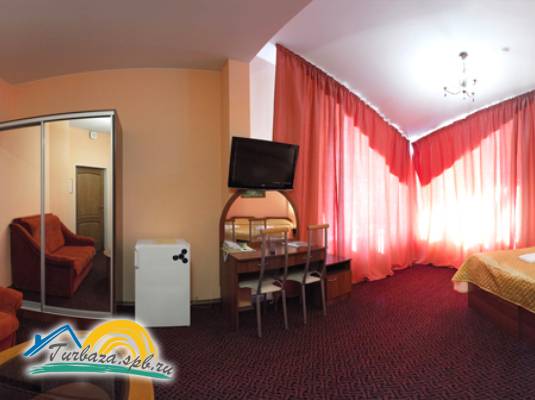 Отель «Домик Охотника»