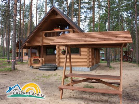 Загородный коттедж-клуб «Брусника»