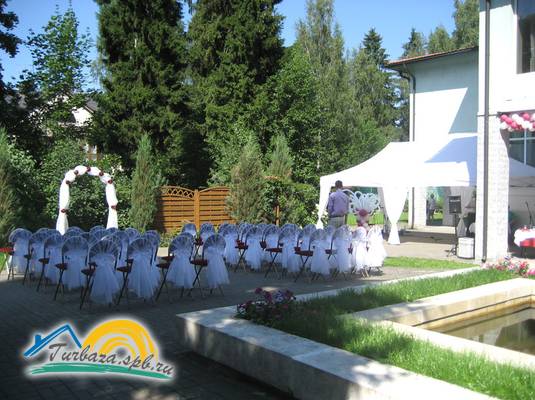 Загородный клуб «Аут»