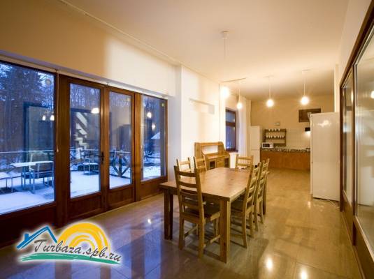 Загородный отель «Гелиос»