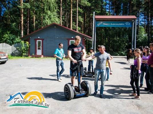 Гостиничный комплекс «Деревня Александровка»