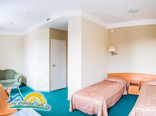 Отель «Нарва» 