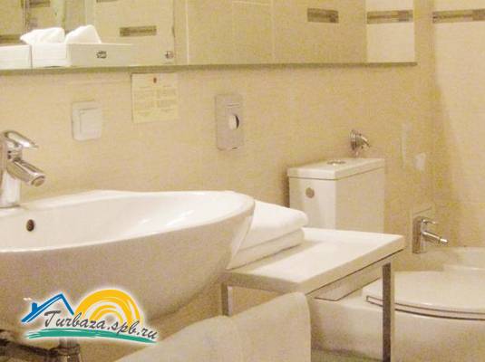 Отель «Garden House»