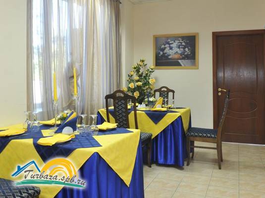 Отель «Домик у причала»