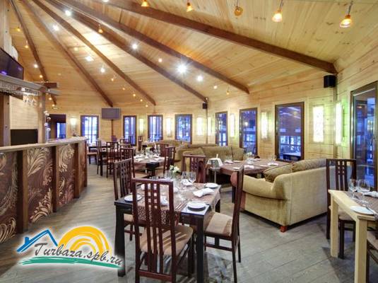 Курортный отель «Лесная Рапсодия» 