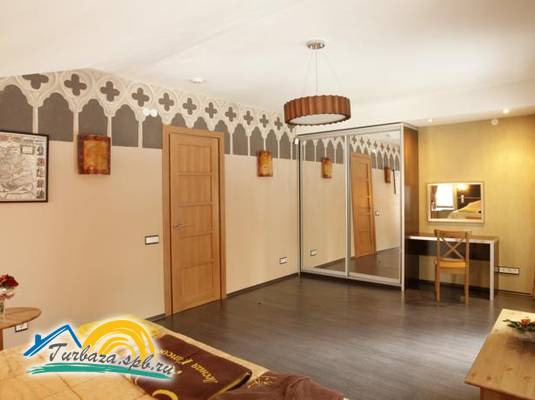 Курортный отель «Лесная Рапсодия» 