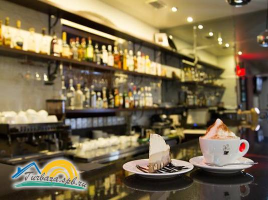 Отель «Летучая мышь»