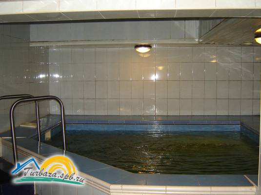 Кафе-отель «Черное и Белое»