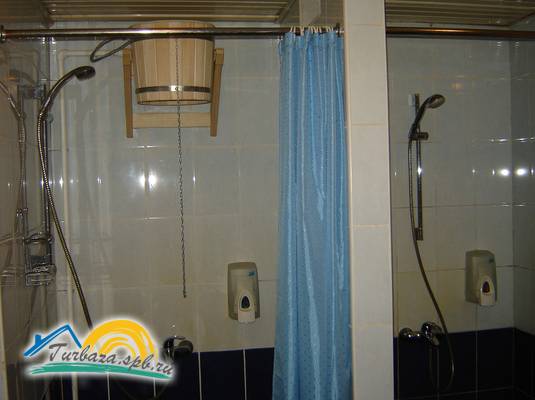 Кафе-отель «Черное и Белое»