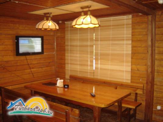 Кафе-отель «Черное и Белое»