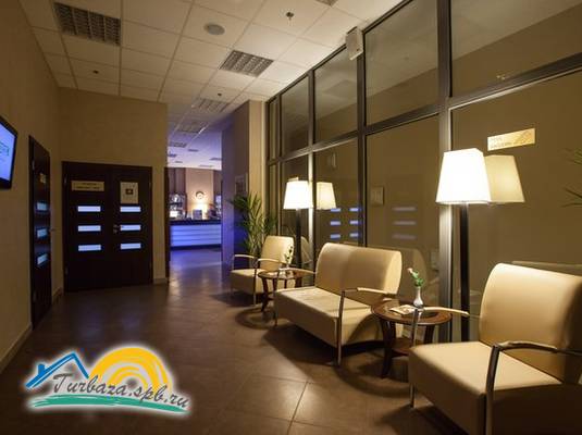 Отель «Новый Петергоф» 