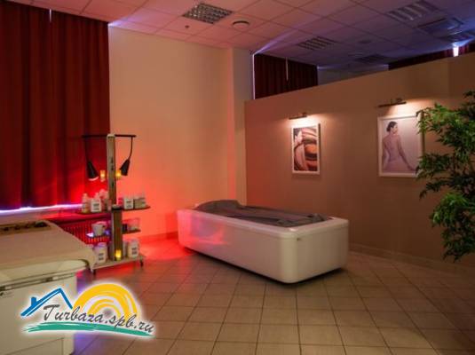 Отель «Новый Петергоф» 