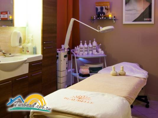 Отель «Новый Петергоф» 