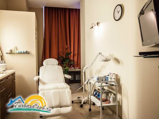 Отель «Новый Петергоф» 