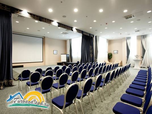 Отель «Новый Петергоф» 