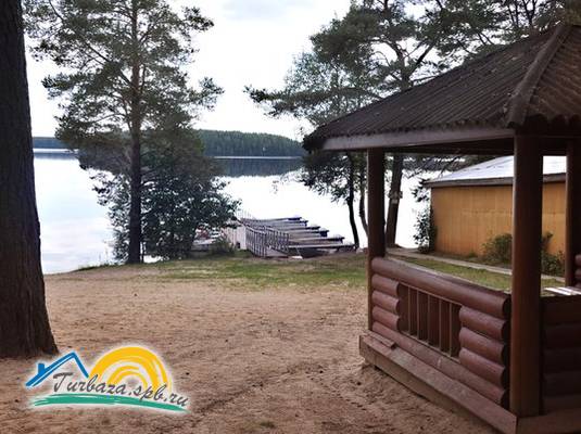 База отдыха «Озеро Зеркальное»