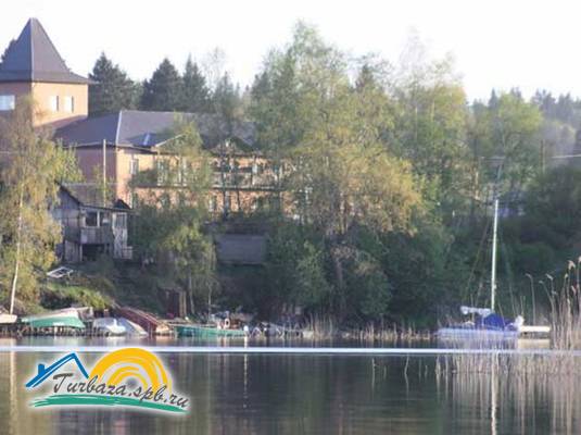 Туристическая база «Драйв Парк Ладога» 