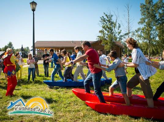 Комплекс «Русская деревня «Шуваловка»