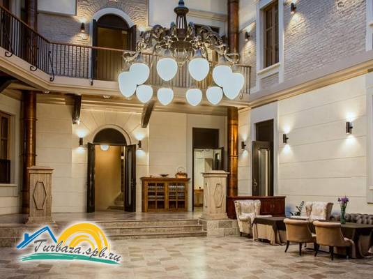 Отель «Замок БИП»