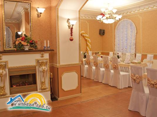 Гостиница «Александрия-Петергоф»