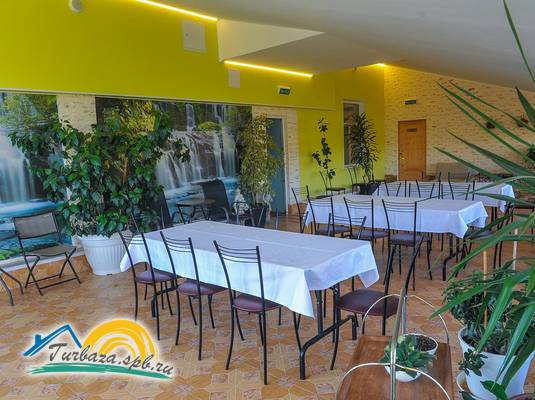 Гостиница «Александрия-Петергоф»