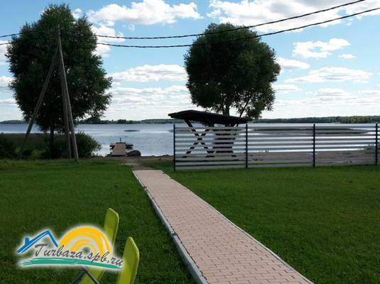 Коттеджный комплекс «Озеро Врево»