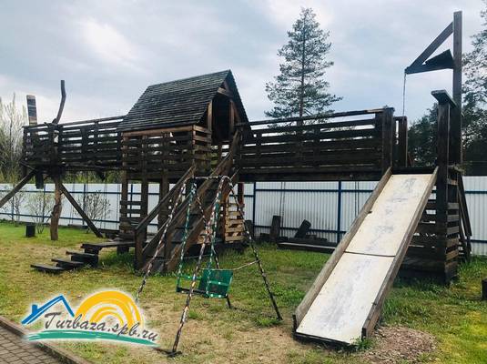 Загородный комплекс «Петровские Дачи»