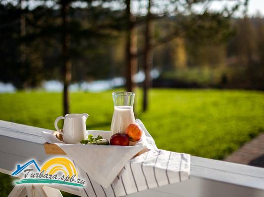 Коттеджный комплекс «Озеро Лунное»