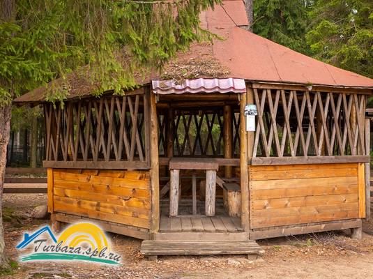 База отдыха «Лазурная»